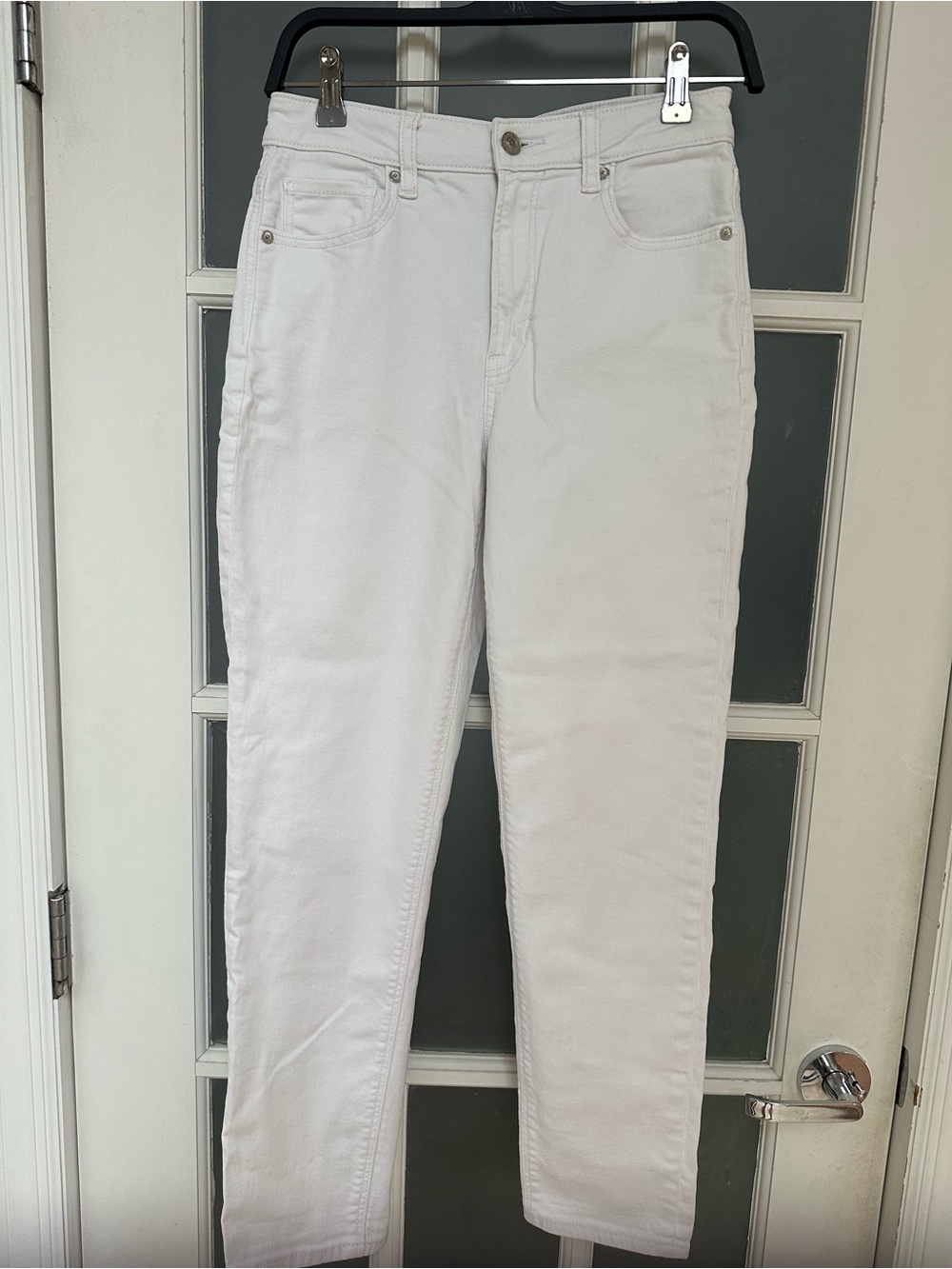 American Eagle White Stretch Mom Ankle Jean, size 2